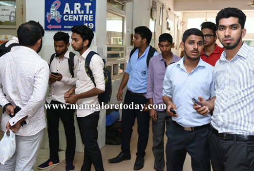 Protesting CFI students lathi-charged 1